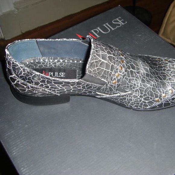 IMPULSE BLACK, CRACKED LEATHER SHOE SIZE 12 NEW VERY RARE